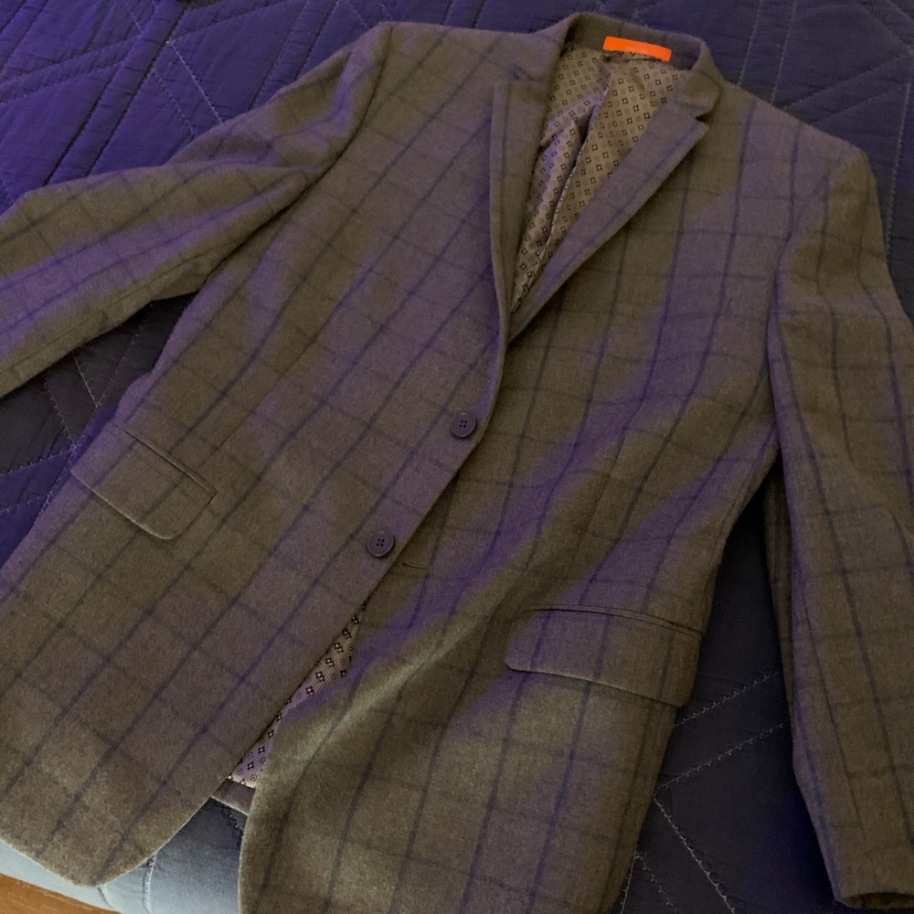 Gray Tallia size 20 SK children’s suit